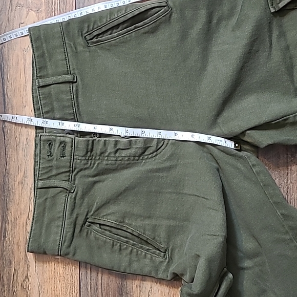 Aritzia Modern Cargos - Picture 5 of 6